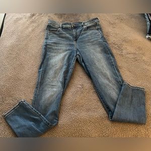 NWOT American Eagle Skinny jeans 16L